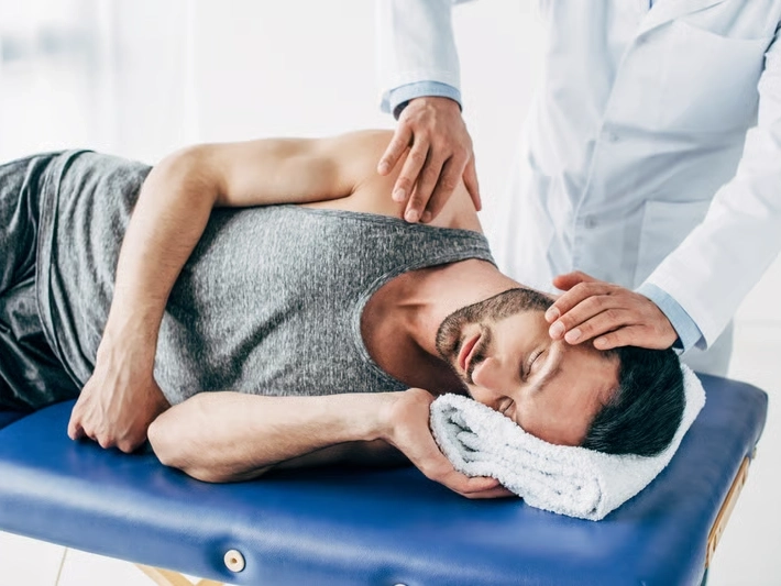 Chiropractor in Goodlettsville