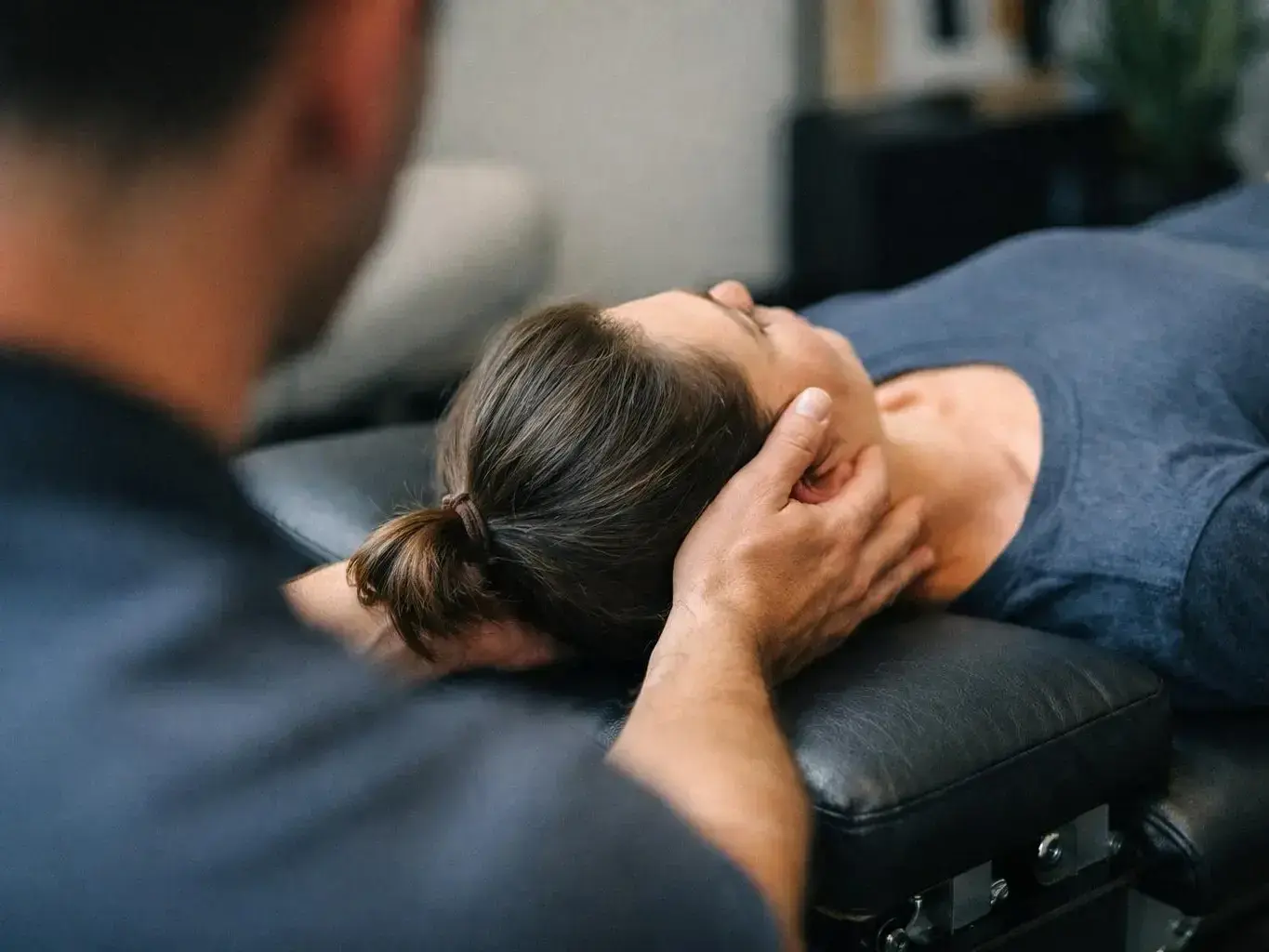 Back Pain Treatment in Mount Juliet, TN — in action
